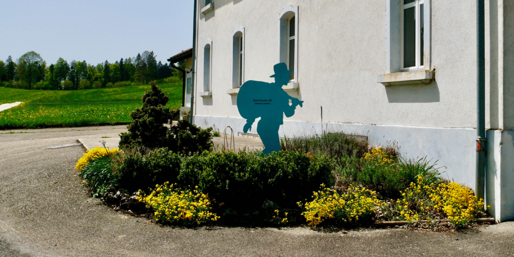 header panel pazifismus